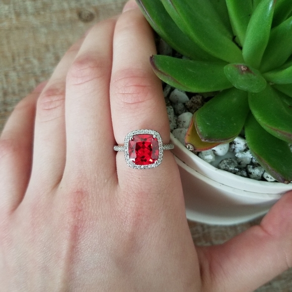 3ct Red Garnet Sterling Silver Ring - Picture 5 of 6